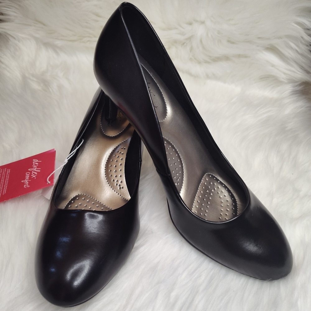 Classic Black Heels 👠 Pumps 9.5 Wide - Picture 4 of 10